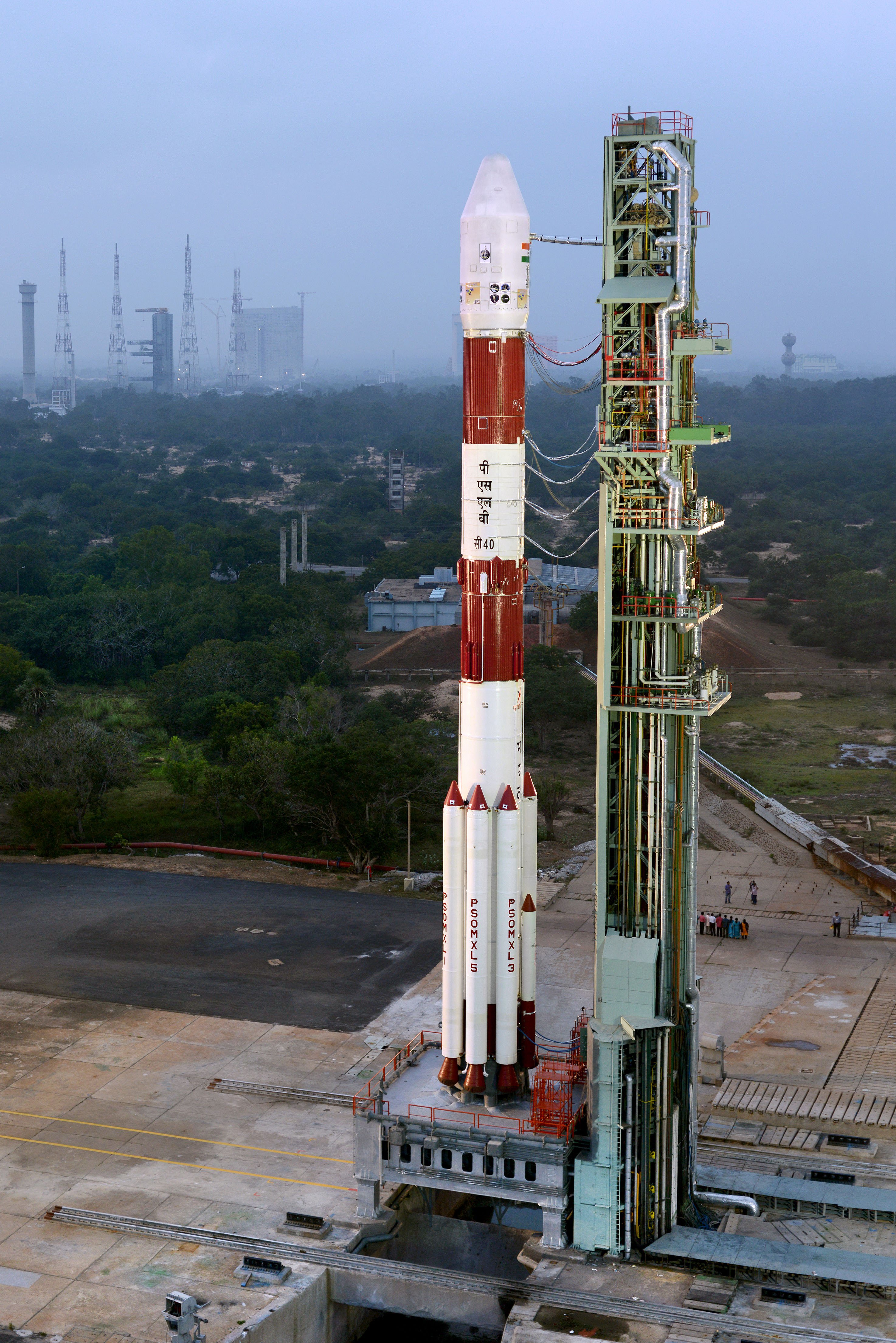 PSLV C40 Cartosat-2 Images photos pics Images: ISRO