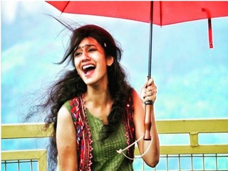 Oru Adaar Love, Priya Prakash Varrier, Valentine’s Day video, Whatsapp viral video Valentine Video; viral video;whatsapp video; valentine day video;