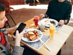 Children Eating Junk Food-photo-image01-VBN-2019